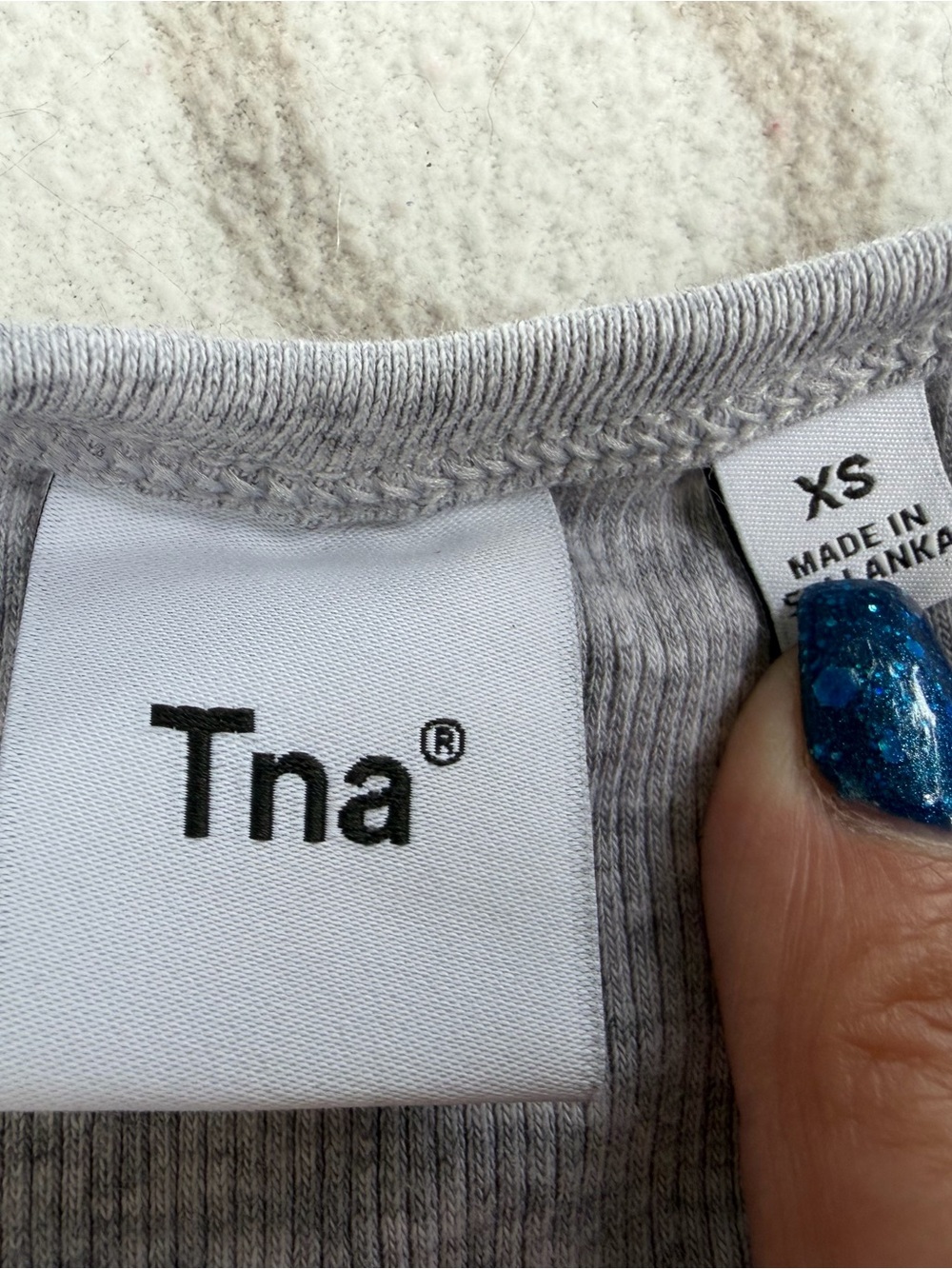 TNA Gray Ribbed Cropped Tank - Picture 3 of 3